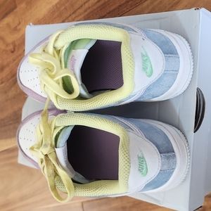 Nike Force 1 girls' sneakers